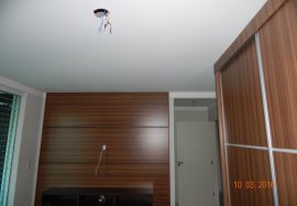ID 7049